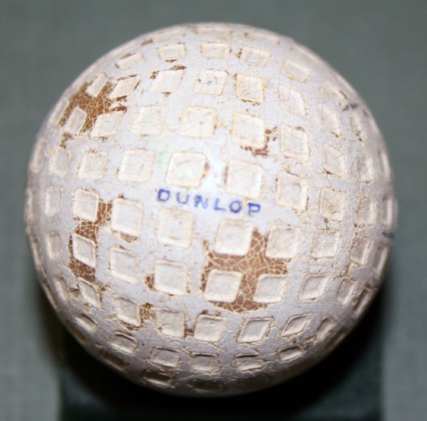 1920 Dunlop Mesh Golfball by Dunlop T&R Co