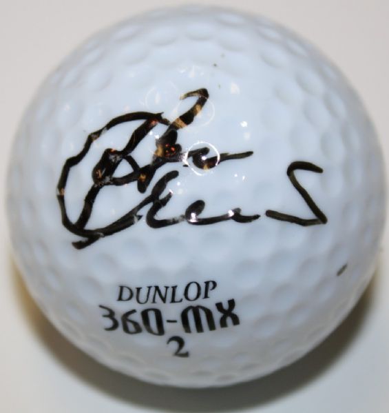 Ben Crenshaw Autographed Golf Ball - 2x Masters Champ