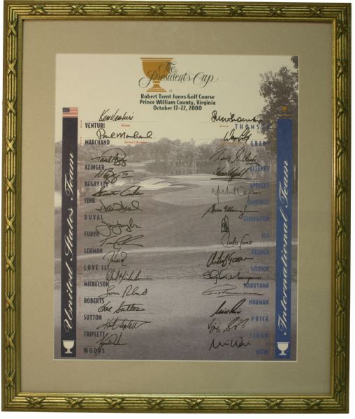 Framed 2000 Presidents Cup - Team Facsimile Autographs