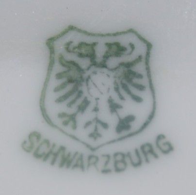 Schwarzburg Decorative Teapot - 'Ladies at Leisure'