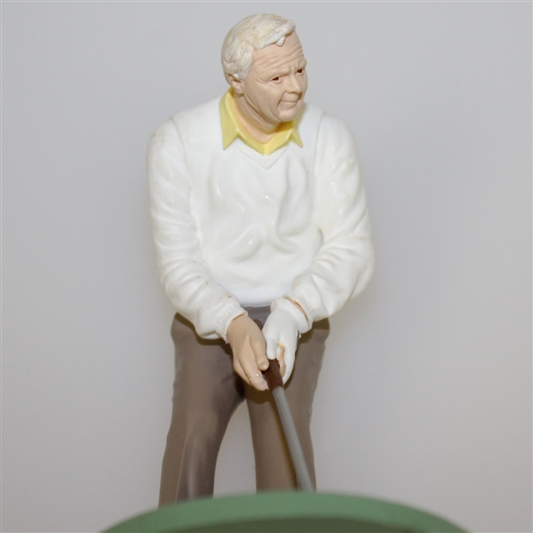 Arnold Palmer Putting Hallmark Ornament