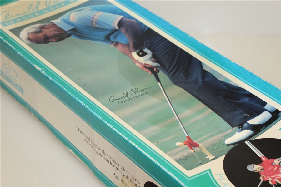 Arnold Palmer Officially Endorsed Indoor Golf Game in Original Box