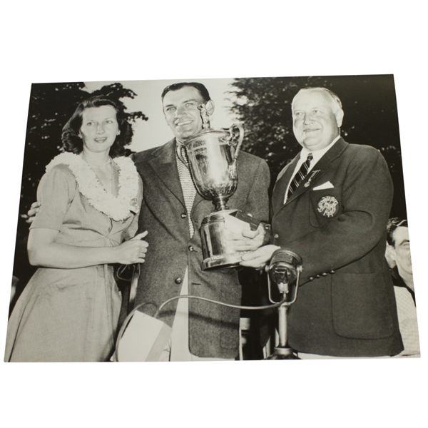 Ben & Valerie Hogan - 1950 US Open Trophy at Merion USGA Stamped 8x10 B&W Photo