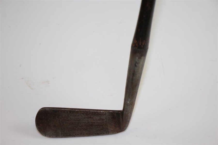 Alex Patrick Wood Shafted Leven A. Compstons 100% Putter Pat. No. 723455 with St Andrews Bend