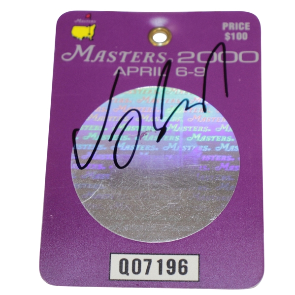 Vijay Singh Signed 2000 Masters Series Badge #Q07196 JSA ALOA