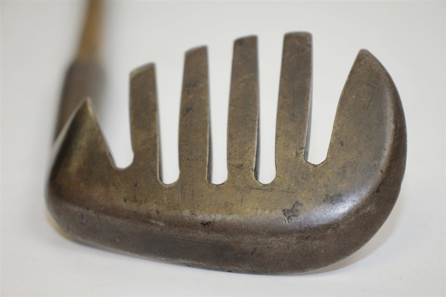 Classic Water/Rake Styled Iron - No Markings, Stamps, or Shaft Stamp