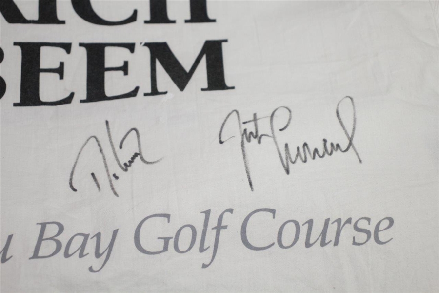 Tiger Woods Signed Rich Beem's Grand Slam of Golf Caddy Bib with Leonard, Love III, & Beem JSA ALOA