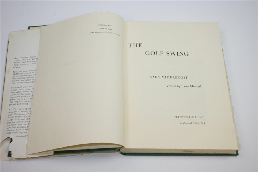 1974 'The Golf Swing' Book by Cary Middlecoff Sourced From Bert Yancey