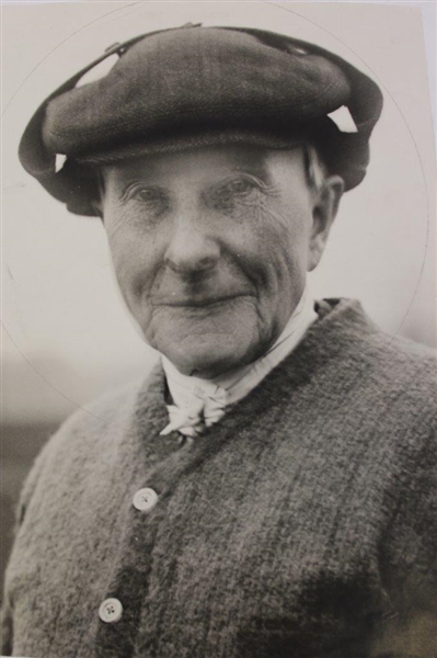 1915 John D. Rockefeller Sr. Bought a Forest Hill Golf Jacket - Press Photo 6 x 9