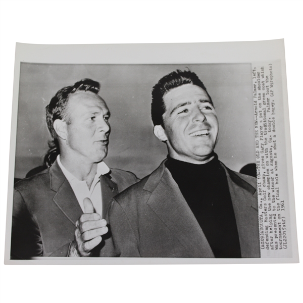 1961 Arnold Palmer Putting Green Jacket on Champion & Masters First International Winner Gary Player Photo