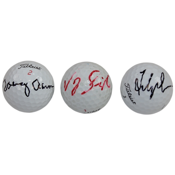 Masters Champions Tommy Aaron, Vijay Singh, & Fred Couples Signed Golf Balls JSA ALOA