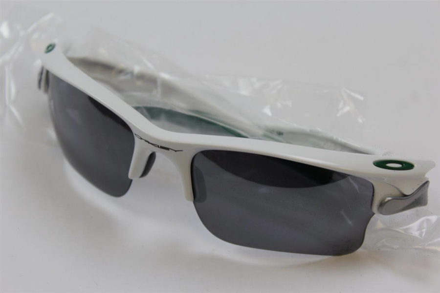 Bubba Watson Signed Masters Exclusive Edition Oakley Sunglasses Cover with Glasses in Original Case & Box JSA ALOA