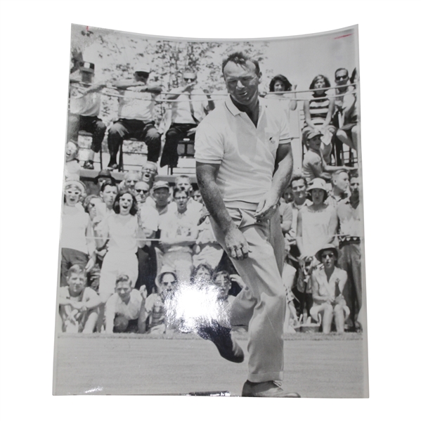 Arnold Palmer 6/27/64 “Dancing On The Green” Wire Photo