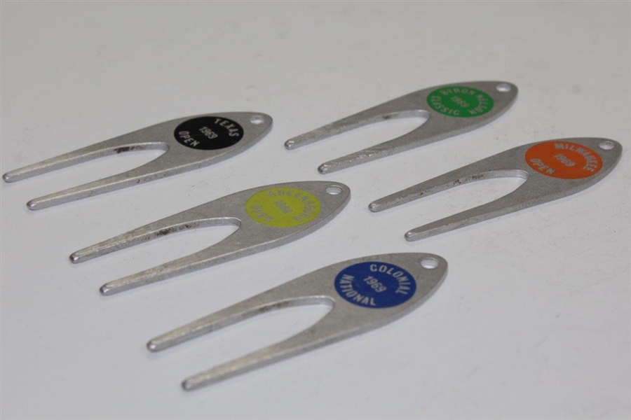 Charles Coody's Five 1969 Contestant Divot Tools - Byron Nelson Classic, Milwaukee Open, Texas Open, Greensboro Open, & Colonial National