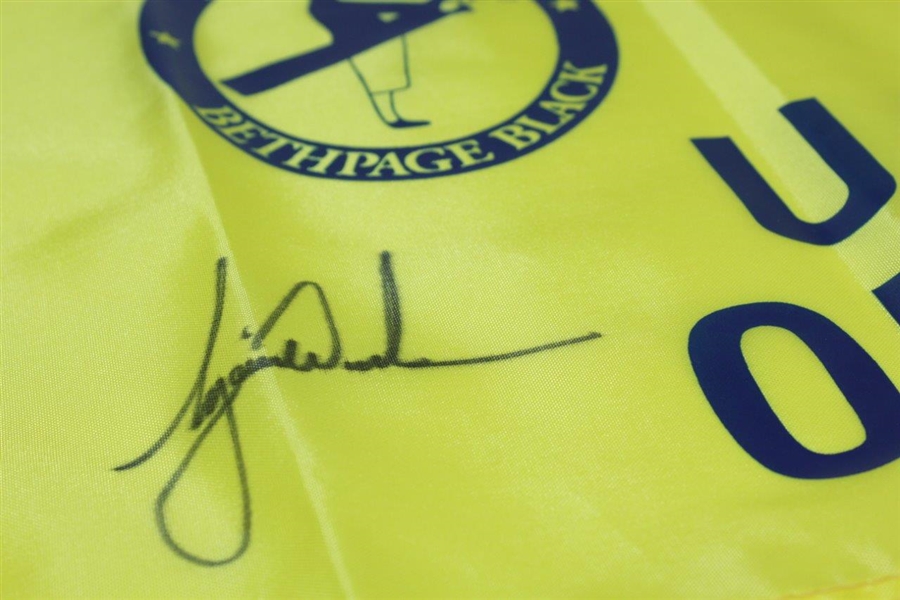 Tiger Woods Signed 2002 US Open at Bethpage Black Yellow Screen Flag JSA ALOA