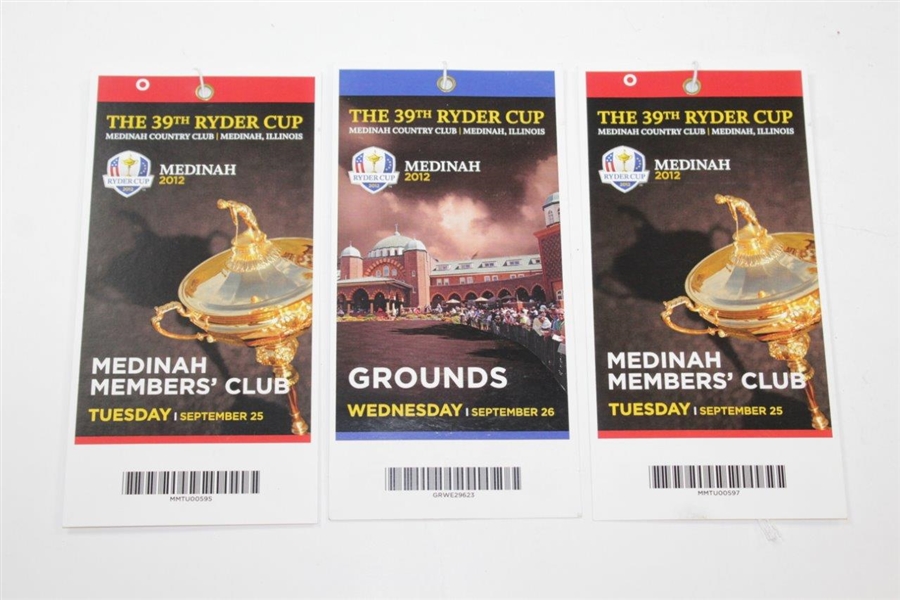 2012 Ryder Cup at Medinah Country Club Tickets, Spectator Guide, & Welcome Dinner Menu