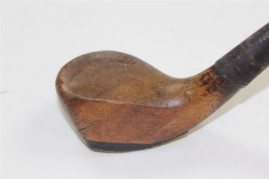 Vintage Semi-Long Nose Scared Head Bulger Mashie with Brass Sole Plate