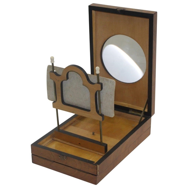 Vintage Wooden Magnifying Glass Box With Metropolitan Series. Golfer Photo