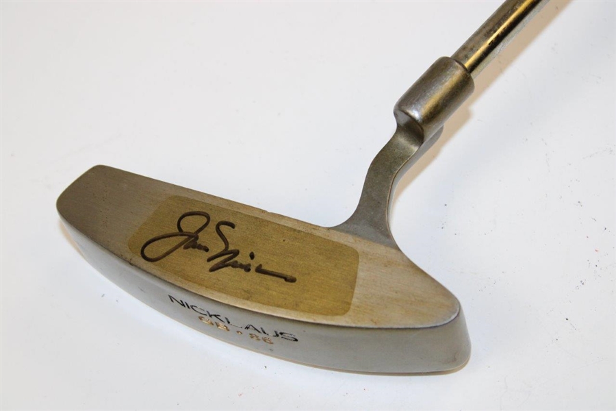 Jack Nicklaus Signed 'Nicklaus GB-86' Putter with 'Six-Time Masters Winner' Plaque Display