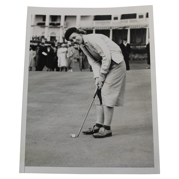 Betty Jameson Qualifying at Westmoreland CC For Womens Amateur 9/20/38 Wire Photo