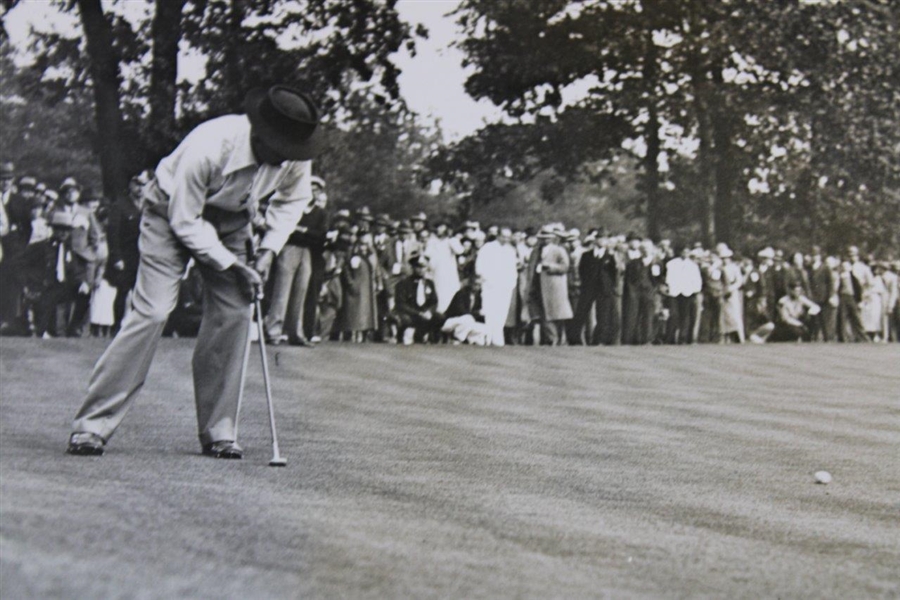 1935 Ryder Cup Paul Runyan Putting on 9th Green 9/29/35 Wire Photo