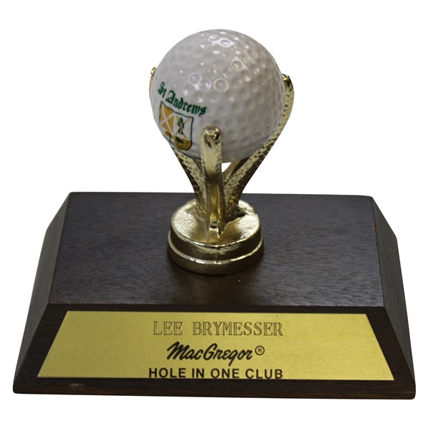 MacGregor Hole-In-One Club Award with St. Andrews Logo Ball