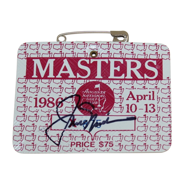 Jack Nicklaus Signed 1986 Masters Tournament SERIES Badge #X875 JSA ALOA