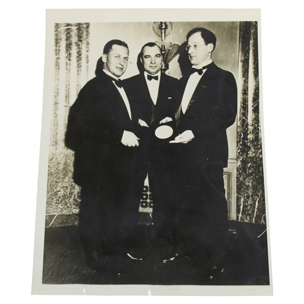 Bobby Jones, Avery Brundage & H.H. Ramsey Present Sullivan Medal 1931 Wire Photo