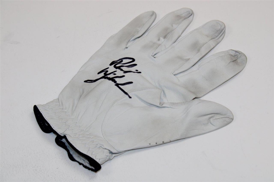 Phil Mickelson Signed Tournament Used Callaway Golf Glove JSA ALOA