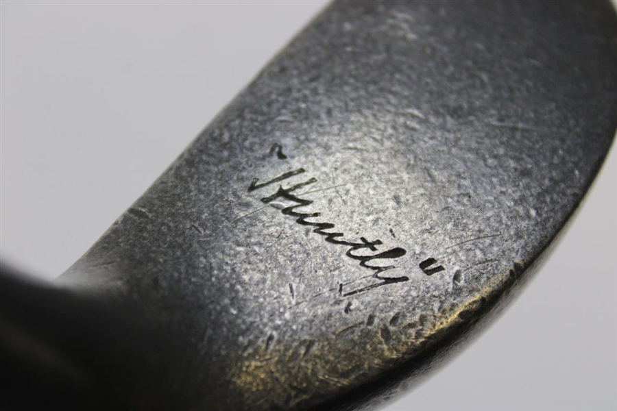 The Huntly Putter with Unique Thumb Groove Wood Grip