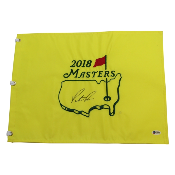 Patrick Reed Signed 2018 Masters Tournament Embroidered Flag BECKETT #G94456