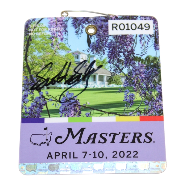 Scottie Scheffler Signed 2022 Masters SERIES Badge #R01049 JSA ALOA