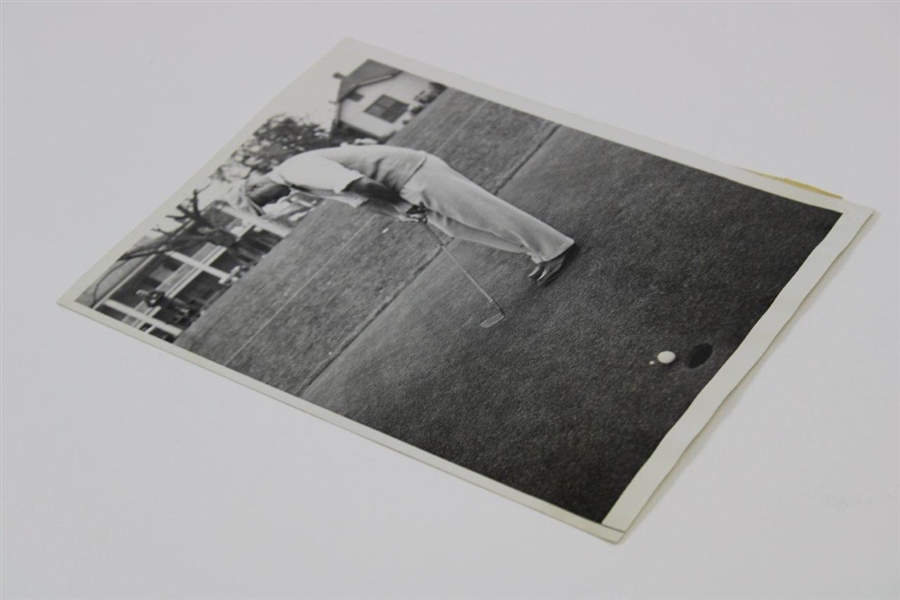 1934 General A.C. Critchley Putting at The 1st Masters Wire Photo