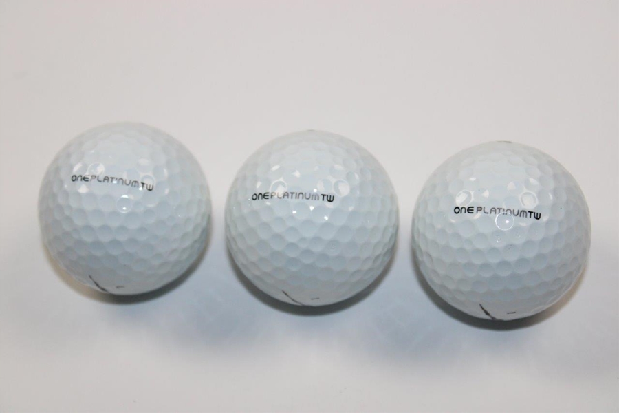Tiger Woods Dozen Nike One Platinum Tour Prototype Golf Balls in Box