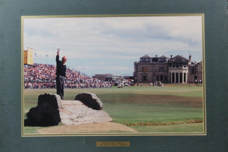 Arnold Palmer Signed 'Palmer's Final Farewell' 1995 Open at St Andrews Photo - Framed JSA ALOA