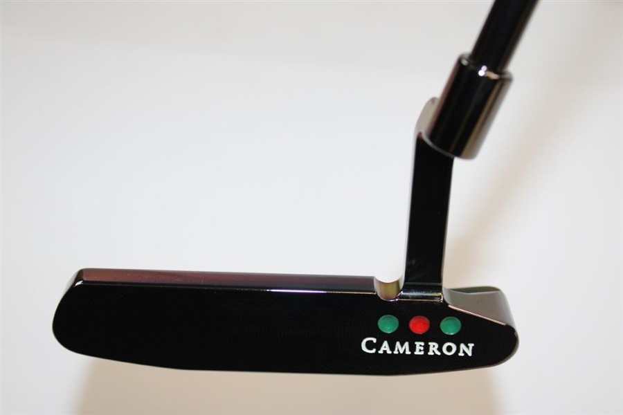 2002 Scotty Cameron Holiday Collection Newport Two Putter w/Head Cover & Divot Tool