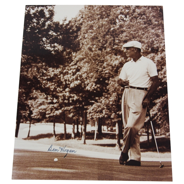 Ben Hogan Signed Leaning On A Golf Club Photo JSA# BB46926