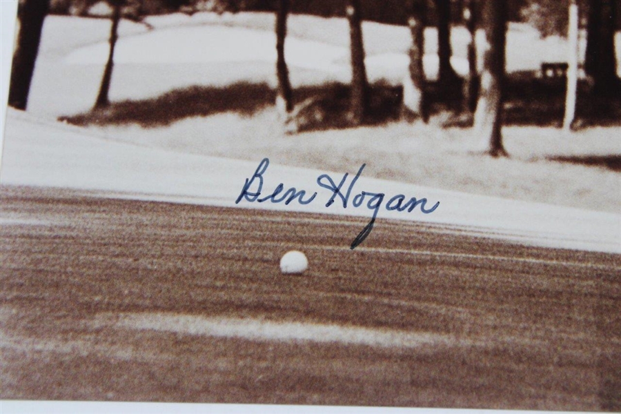 Ben Hogan Signed Leaning On A Golf Club Photo JSA# BB46926