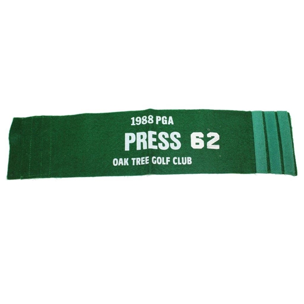 1988 PGA Championship at Oak Tree Golf Club Green Felt Press Armband #62