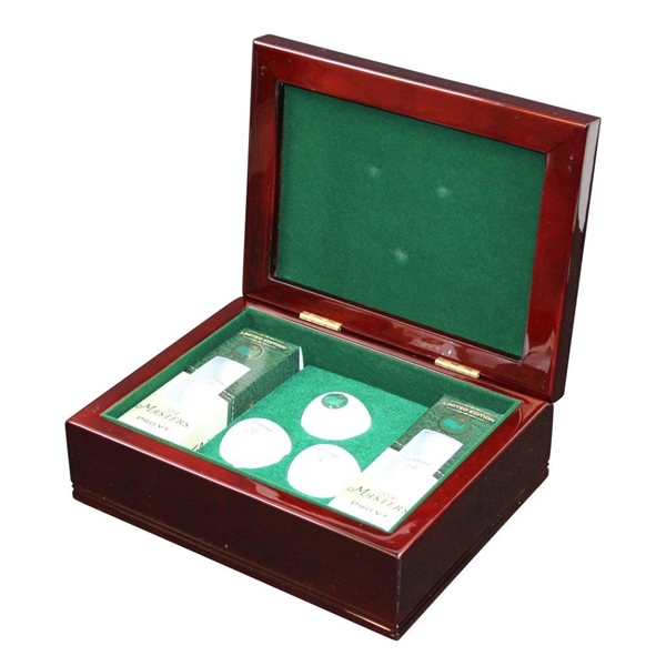 2014 Masters Tournament Ltd Ed Berckman's Place Golf Balls in Clubhouse Cherry Wood Case