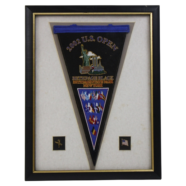 2002 US Open at Bethpage Black Pennant & Pins Display - Framed