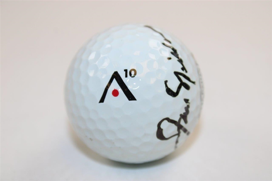 Jack Nicklaus Signed Oakmont Country Club Logo Golf Ball JSA ALOA