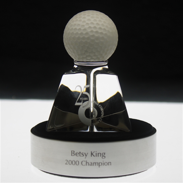 Champ Betsy King 2000 LPGA Corning Classic Steuben Glass Trophy