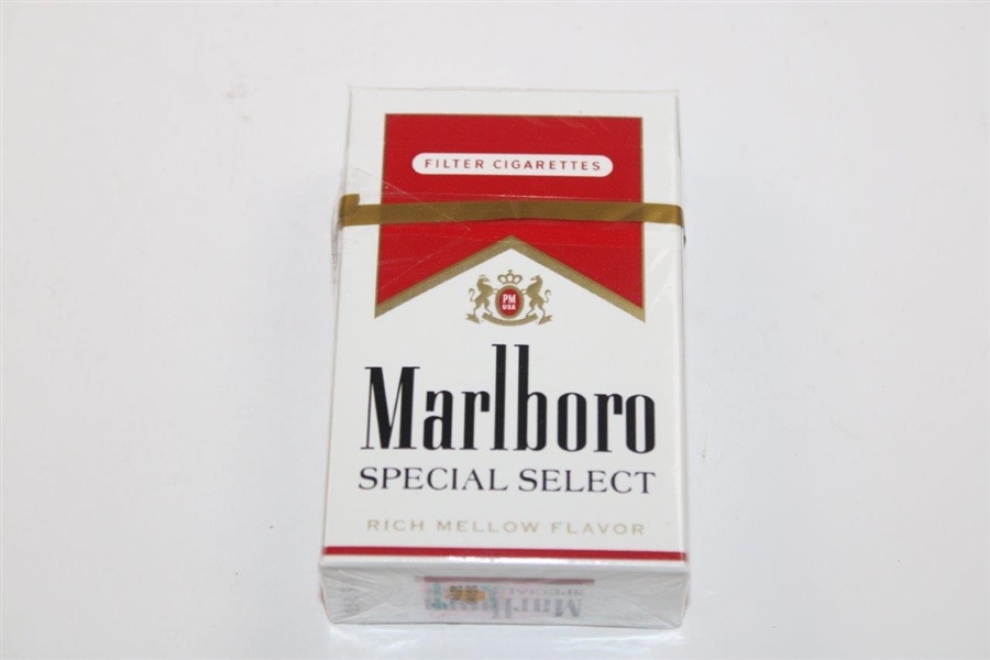 John Daly Signed Starter Kit - Red Marlboro Special Select Box, 16oz Diet Coke & M&Ms JSA ALOA