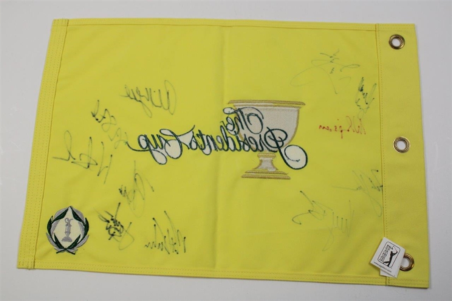 Mickelson Spieth and 9 Others Signed 2013 Presidents Cup Flag JSA ALOA