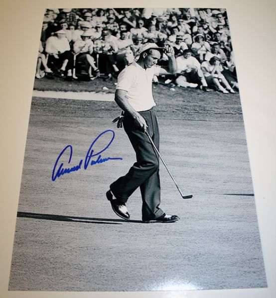 Lot Detail - Arnold Palmer Signed 11 x 14 Photo. COA from JSA. (James ...