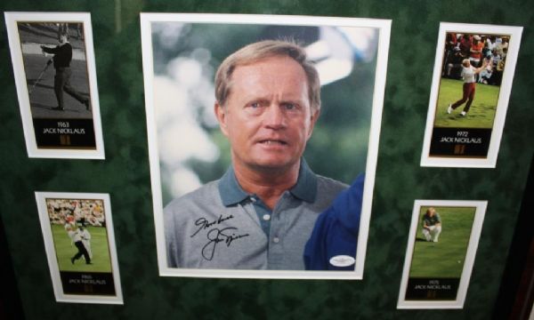 Masters Ball Signed by Ben Crenshaw