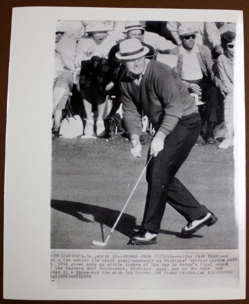 4-18-1966 Jack Nicklaus 8x10 Wire Photo