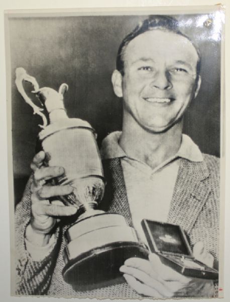 Arnold Palmer 1961 British Open Wire Photo with Medal & Trophy
