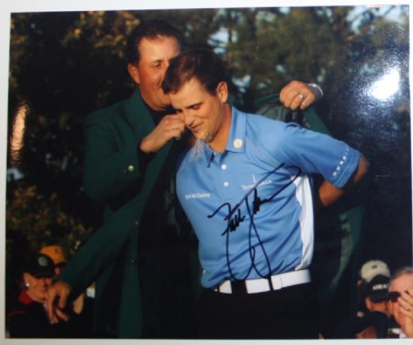Zach Johnson Signed Masters Jacket Photo - 8x10